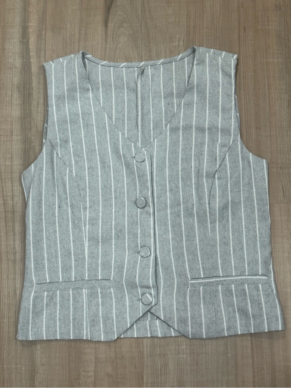 Sleeveless Pinstripe V-Neck Vest — Light Gray